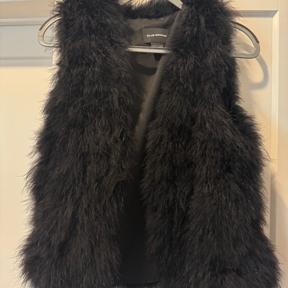 Club Monaco | Faux Fur Vest - Black - Size M